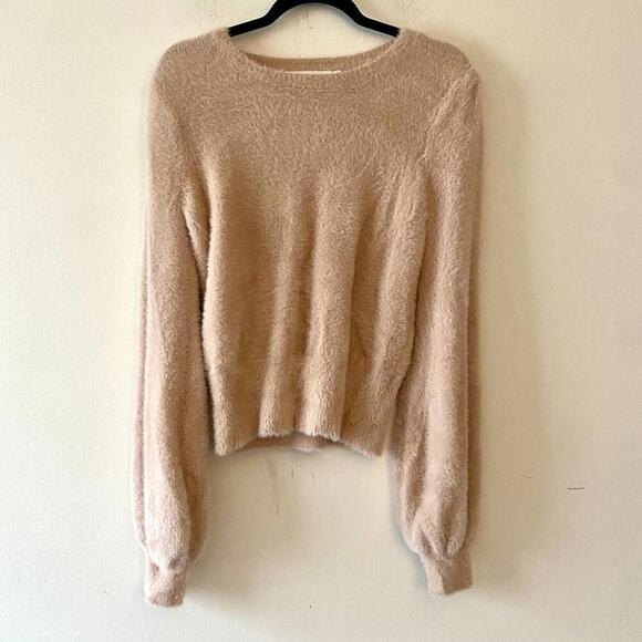 ASTR blush light pink balloon sleeve fuzzy sweater - Picture 1 of 5